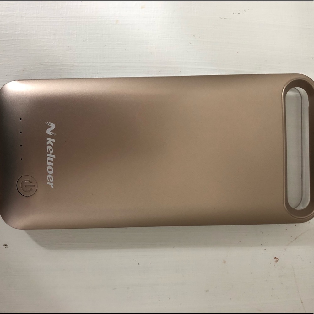 Charging iPhone 6 Case